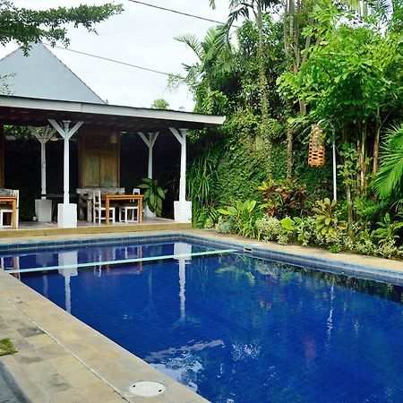 Hotel Desa Nyima Seminyak Exterior foto