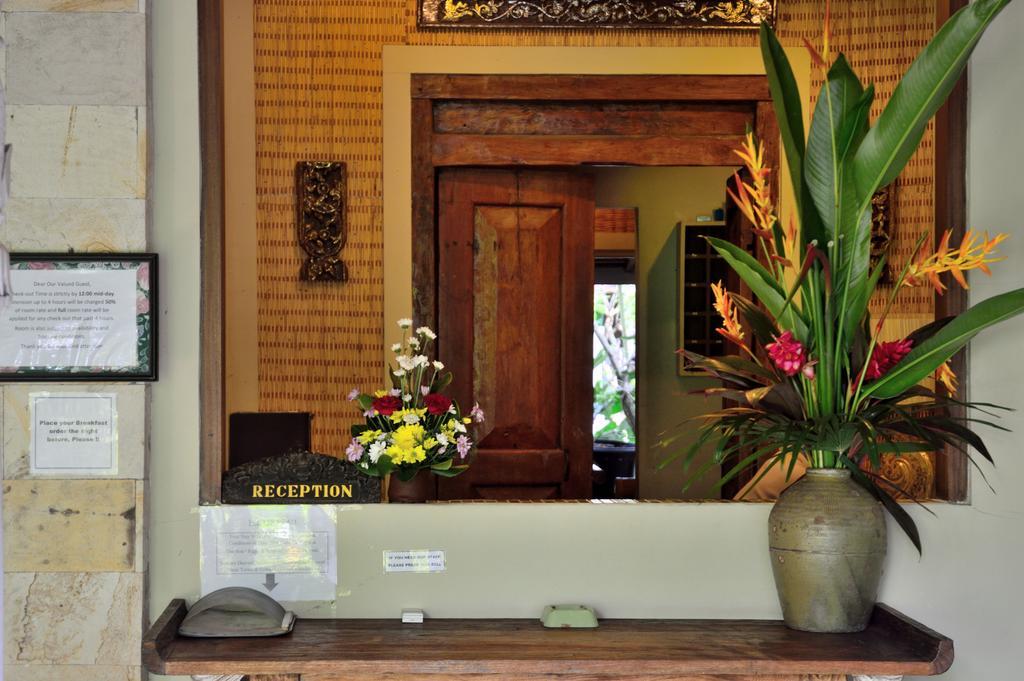 Hotel Desa Nyima Seminyak Exterior foto